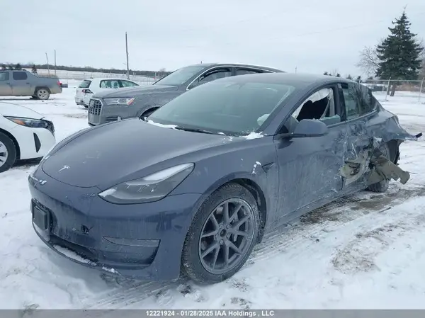 5YJ3E1EB7NF322691 2022 TESLA MODEL 3 - Image 2