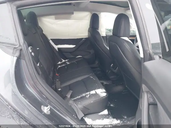 5YJ3E1EB7NF322691 2022 TESLA MODEL 3 - Image 8
