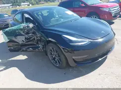 5YJ3E1EB7NF323369 2022 TESLA MODEL 3