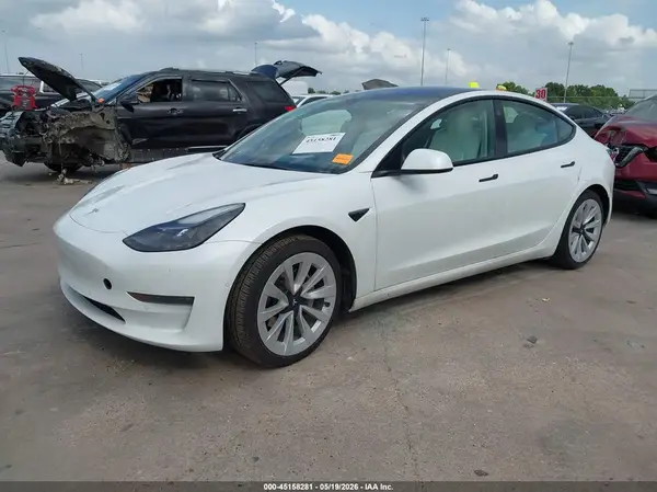 5YJ3E1EB7NF339345 2022 TESLA MODEL 3 - Image 2