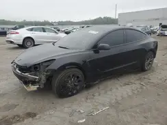 5YJ3E1EB7NF340852 2022 TESLA MODEL 3