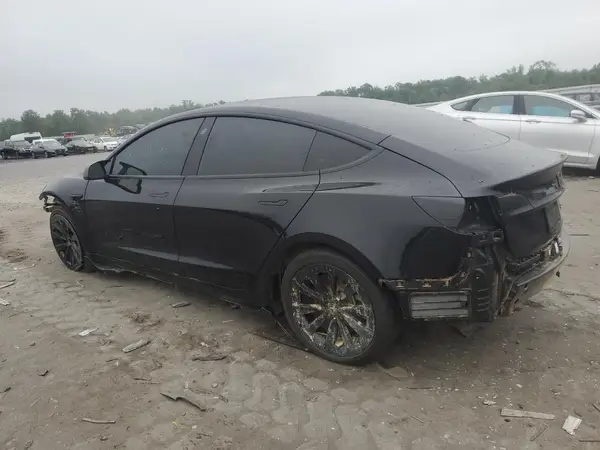 5YJ3E1EB7NF340852 2022 TESLA MODEL 3 - Image 2