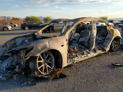 5YJ3E1EB7NF344092 2022 TESLA MODEL 3