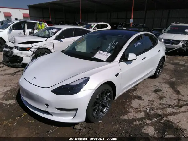 5YJ3E1EB7NF349616 2022 TESLA MODEL 3 - Image 2