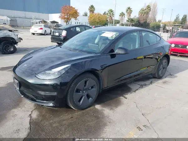 5YJ3E1EB7NF364309 2022 TESLA MODEL 3 - Image 2