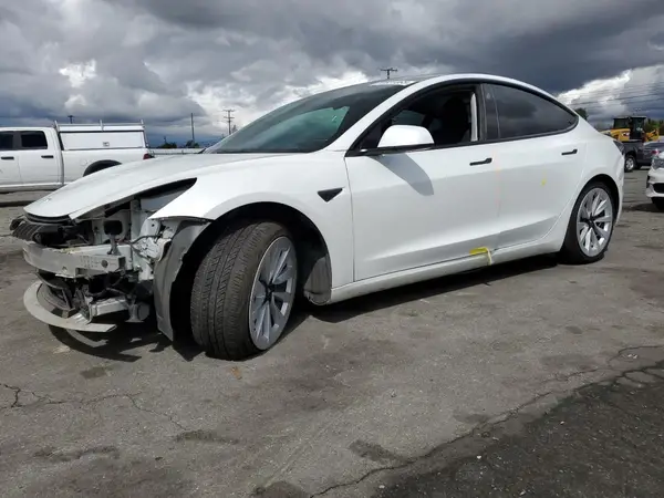 5YJ3E1EB7NF365962 2022 TESLA MODEL 3 - Image 1