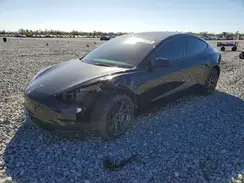 5YJ3E1EB7PF387172 2023 TESLA MODEL 3