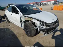 5YJ3E1EB7PF388743 2023 TESLA MODEL 3