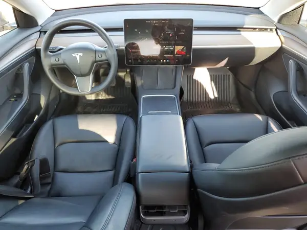 5YJ3E1EB7PF392369 2023 TESLA MODEL 3 - Image 8