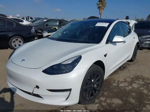 5YJ3E1EB7PF416508 2023 TESLA MODEL 3 - Image 2