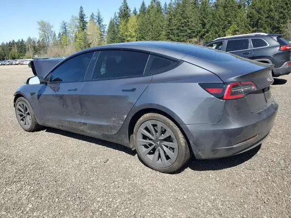 5YJ3E1EB7PF479298 2023 TESLA MODEL 3 - Image 2