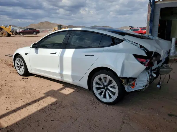 5YJ3E1EB7PF479303 2023 TESLA MODEL 3 - Image 2