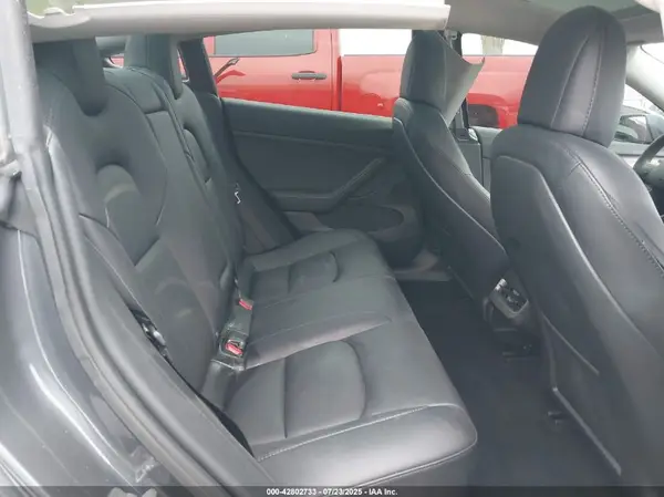 5YJ3E1EB7PF479981 2023 TESLA MODEL 3 - Image 8