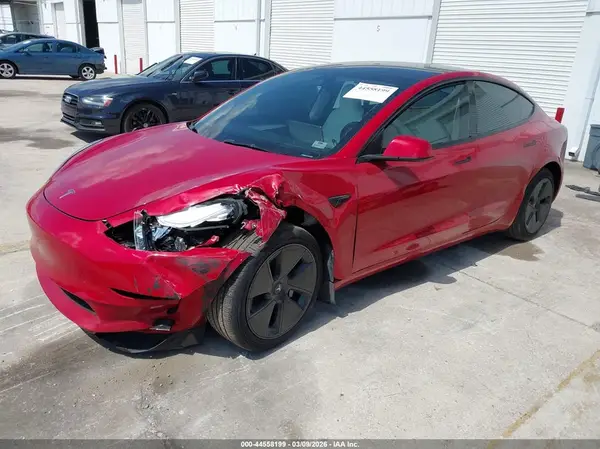 5YJ3E1EB7PF594404 2023 TESLA MODEL 3 - Image 2