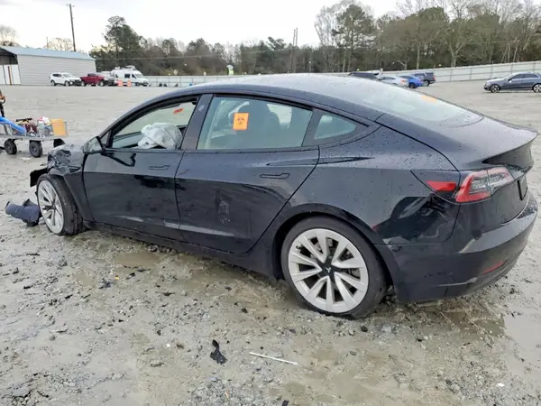 5YJ3E1EB7PF607474 2023 TESLA MODEL 3 - Image 2