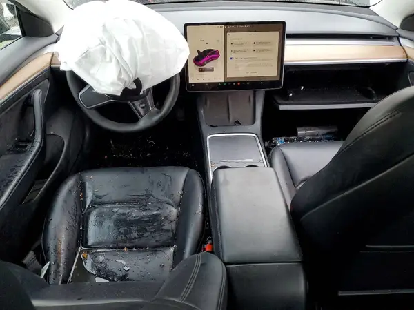 5YJ3E1EB7PF607474 2023 TESLA MODEL 3 - Image 8