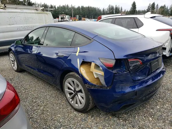 5YJ3E1EB7PF612769 2023 TESLA MODEL 3 - Image 2