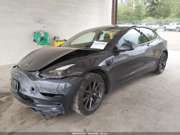 5YJ3E1EB7PF630723 2023 TESLA MODEL 3 - Image 2