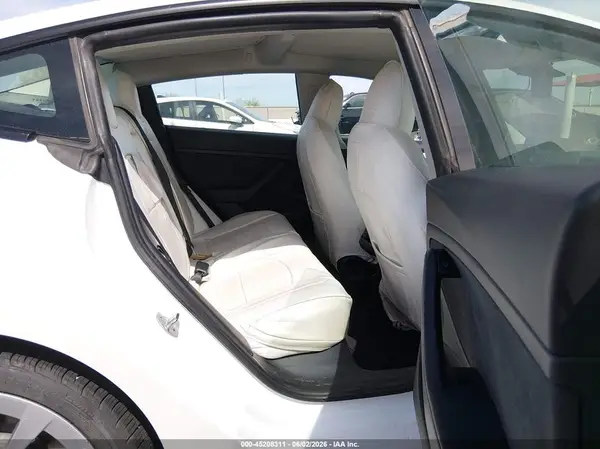 5YJ3E1EB7PF635274 2023 TESLA MODEL 3 - Image 8