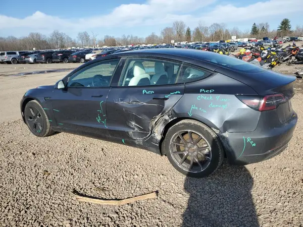 5YJ3E1EB7PF635291 2023 TESLA MODEL 3 - Image 2