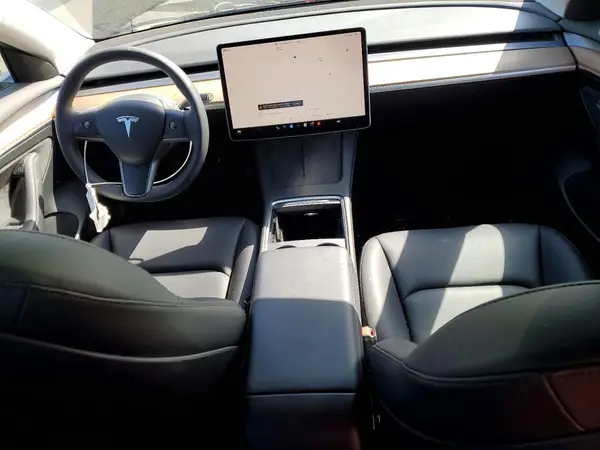 5YJ3E1EB7PF661888 2023 TESLA MODEL 3 - Image 8
