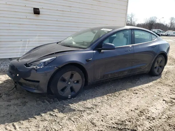 5YJ3E1EB7PF678979 2023 TESLA MODEL 3 - Image 1