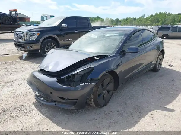 5YJ3E1EB7PF688430 2023 TESLA MODEL 3 - Image 2