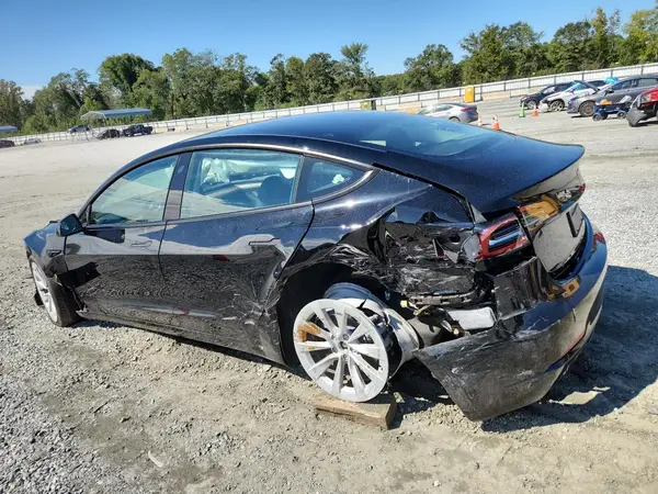 5YJ3E1EB7PF699072 2023 TESLA MODEL 3 - Image 2