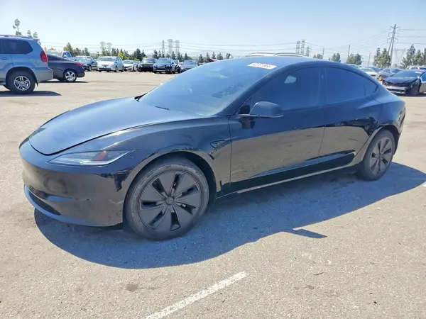 5YJ3E1EB7RF716973 2024 TESLA MODEL 3 - Image 1