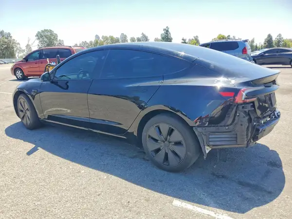 5YJ3E1EB7RF716973 2024 TESLA MODEL 3 - Image 2