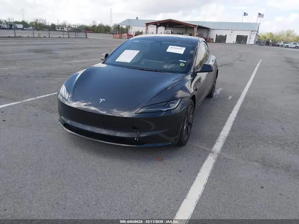 5YJ3E1EB7RF717248 2024 TESLA MODEL 3 - Image 2