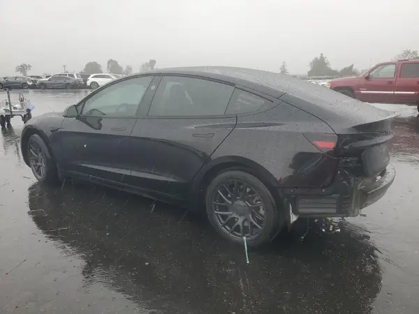 5YJ3E1EB7RF718402 2024 TESLA MODEL 3 - Image 2