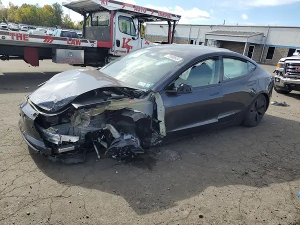 5YJ3E1EB7RF740240 2024 TESLA MODEL 3 - Image 1