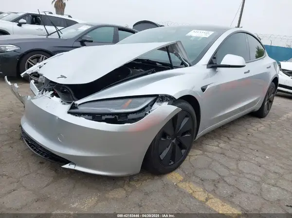 5YJ3E1EB7RF754672 2024 TESLA MODEL 3 - Image 2