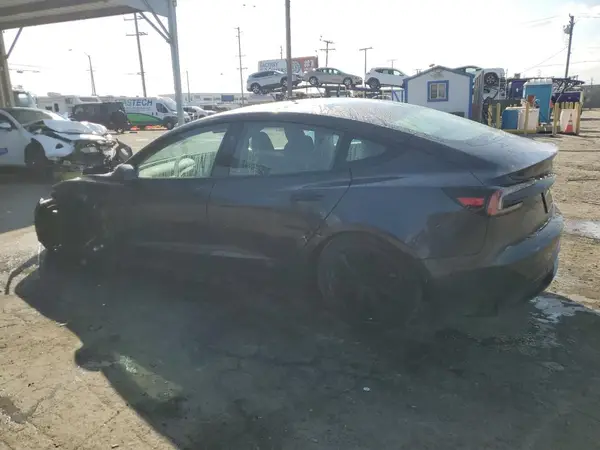 5YJ3E1EB7RF759886 2024 TESLA MODEL 3 - Image 2
