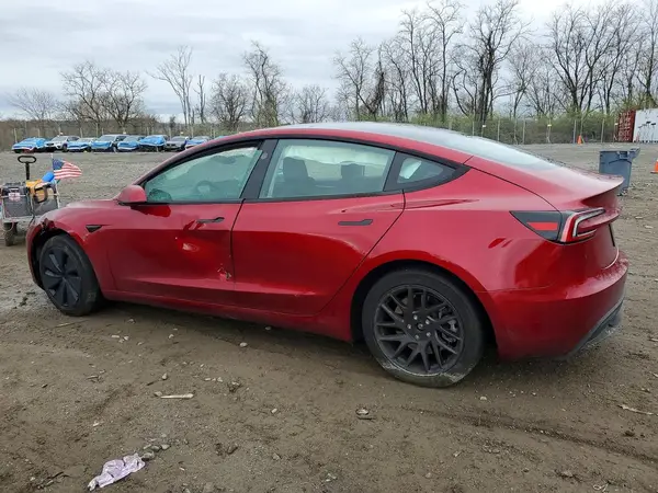 5YJ3E1EB7RF793648 2024 TESLA MODEL 3 - Image 2