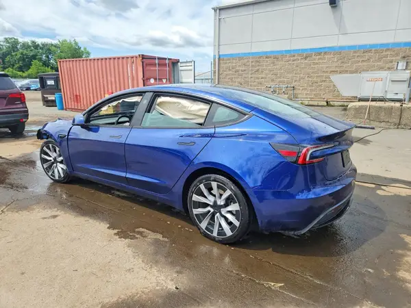 5YJ3E1EB7RF794900 2024 TESLA MODEL 3 - Image 2