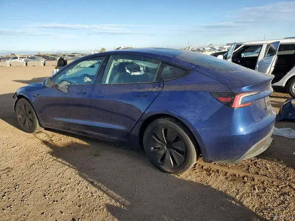 5YJ3E1EB7RF795495 2024 TESLA MODEL 3 - Image 2