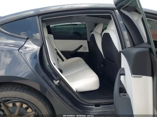 5YJ3E1EB7RF808245 2024 TESLA MODEL 3 - Image 8