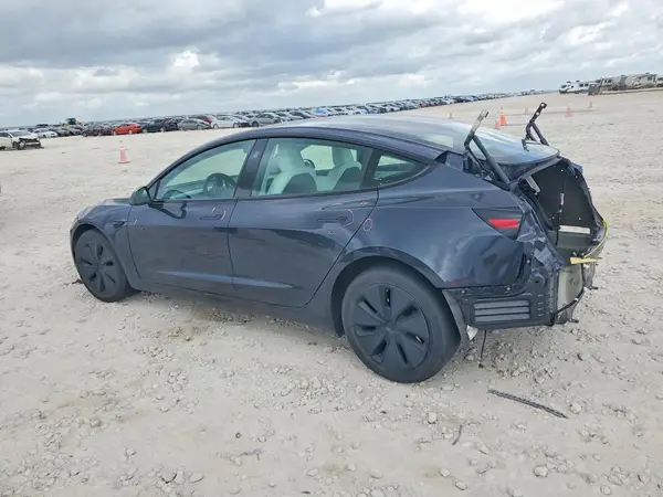 5YJ3E1EB7RF808553 2024 TESLA MODEL 3 - Image 2