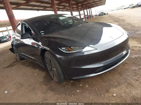 5YJ3E1EB7RF815082 2024 TESLA MODEL 3 - Image 1