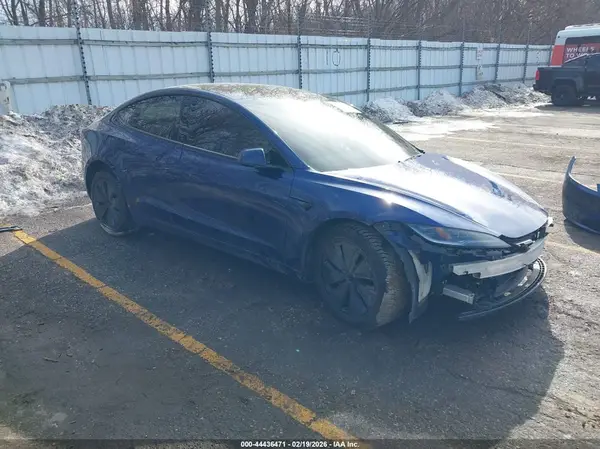 5YJ3E1EB7RF816653 2024 TESLA MODEL 3 - Image 1