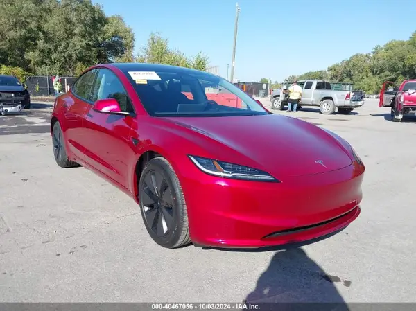 5YJ3E1EB7RF823800 2024 TESLA MODEL 3 - Image 1