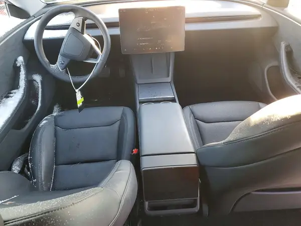 5YJ3E1EB7RF829886 2024 TESLA MODEL 3 - Image 8