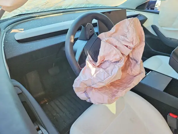5YJ3E1EB7RF832948 2024 TESLA MODEL 3 - Image 8