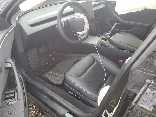 5YJ3E1EB7RF843738 2024 TESLA MODEL 3 - Image 8