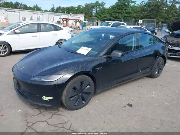 5YJ3E1EB7RF844601 2024 TESLA MODEL 3 - Image 2