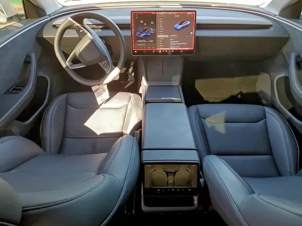 5YJ3E1EB7SF019230 2025 TESLA MODEL 3 - Image 8