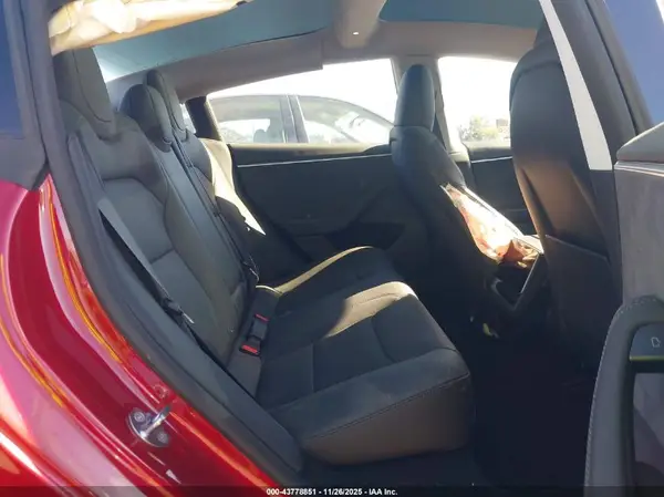 5YJ3E1EB7SF024069 2025 TESLA MODEL 3 - Image 8