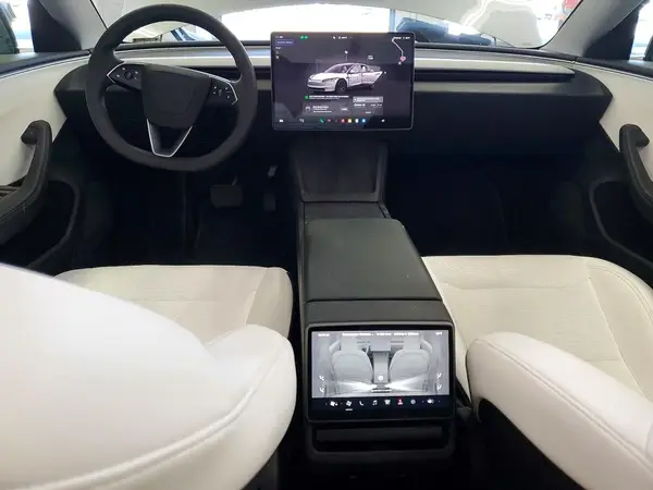 5YJ3E1EB7SF874249 2025 TESLA MODEL 3 - Image 8